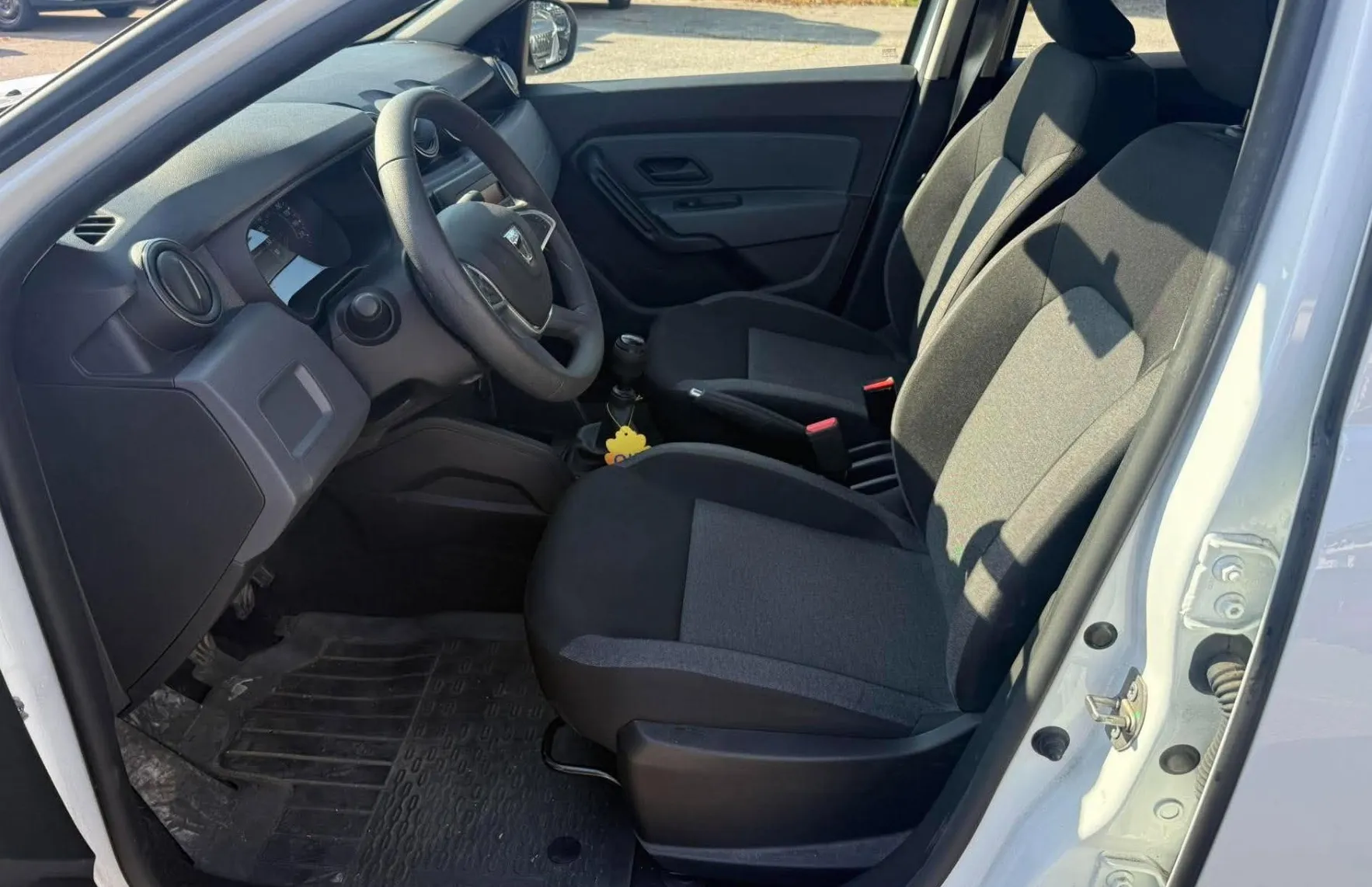 Zunanja slika - Dacia Duster - 1.0 Tce 90 Essential 1.Lastnik Slo.Vozilo - 7