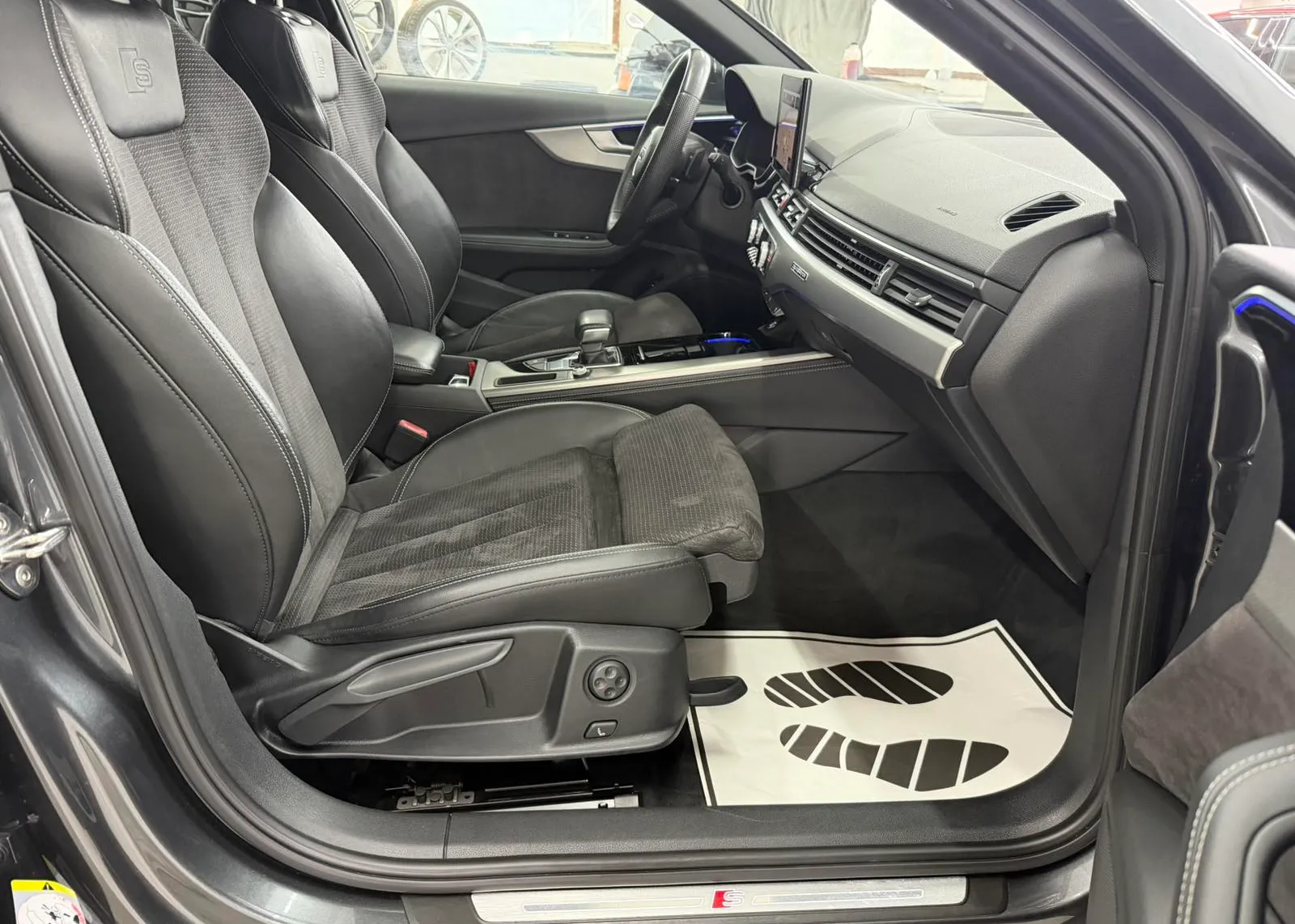 Zunanja slika - Audi A4 - Avant 40 TDI S tronic - 7