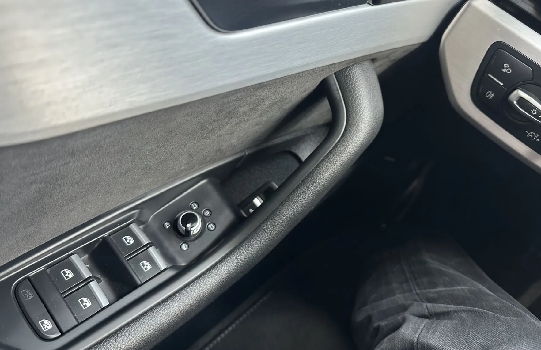 Zunanja slika - Audi A4 - Avant 30 TDI S line S tronic.KAMERA.NAVI.LED.USNJE.ALU - 13