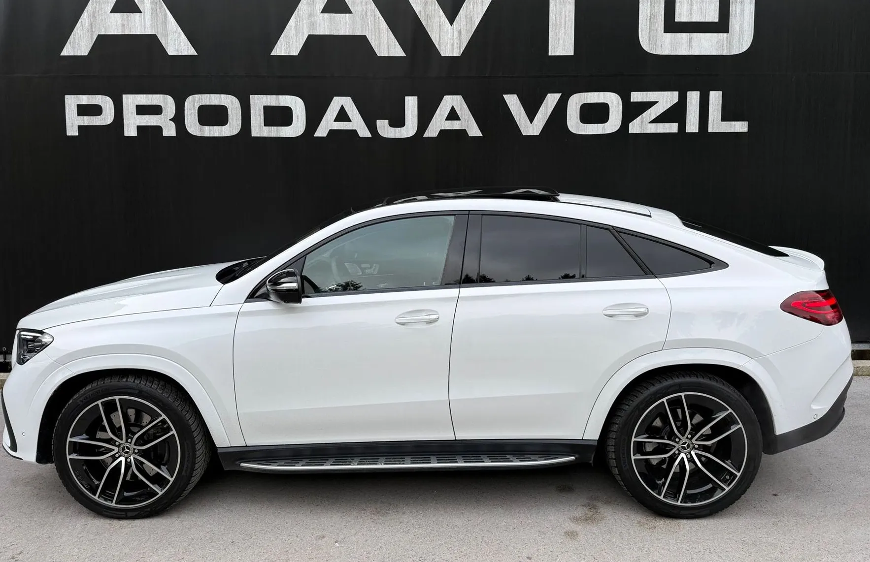 Zunanja slika - Mercedes-Benz GLE-Razred - GLE coupe GLE 450 d 4MATIC Coup  233  AMG-1.LASTNICA... - 4