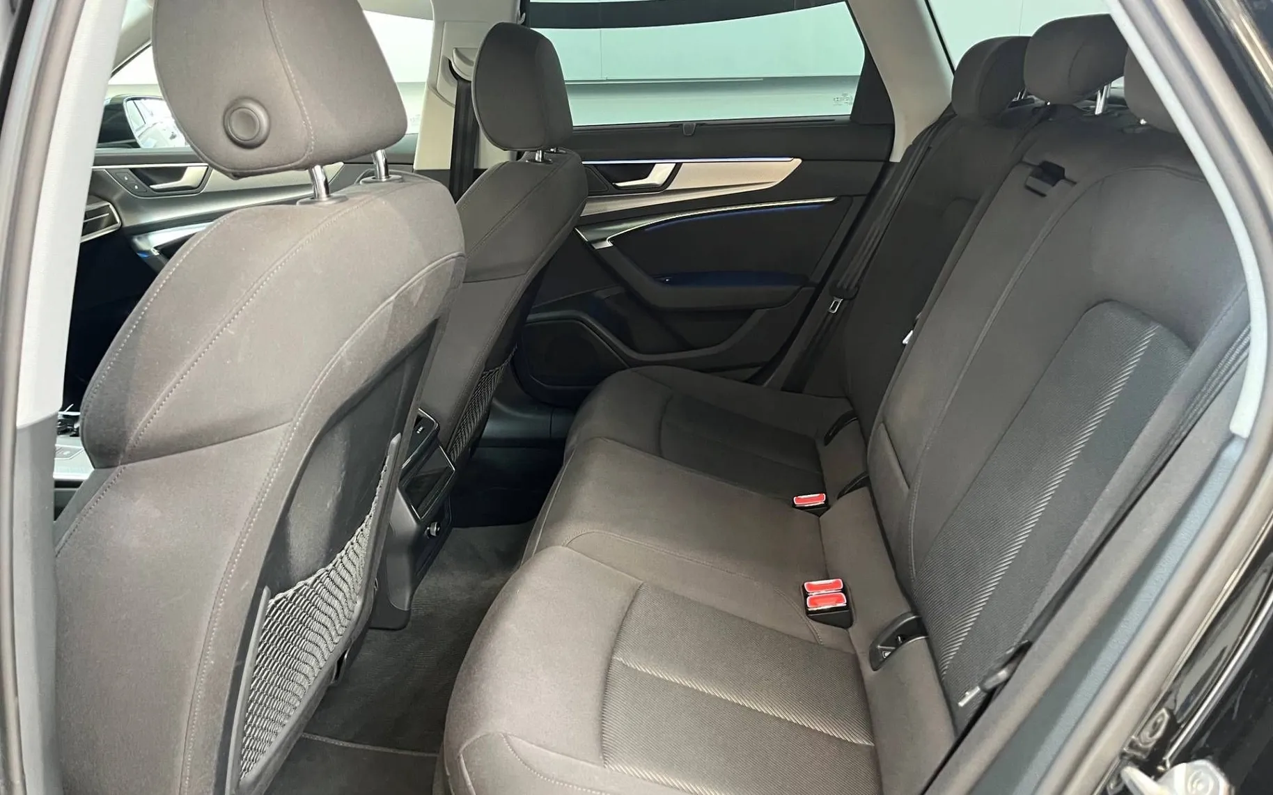 Notranja slika - Audi A6 Avant - 40 TDI Sport S tronic - 8