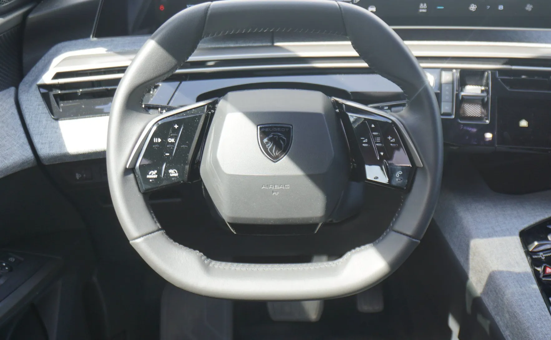 Zunanja slika - Peugeot 3008 - 1.2 MHEV  136  145 Allure Avt. - 8