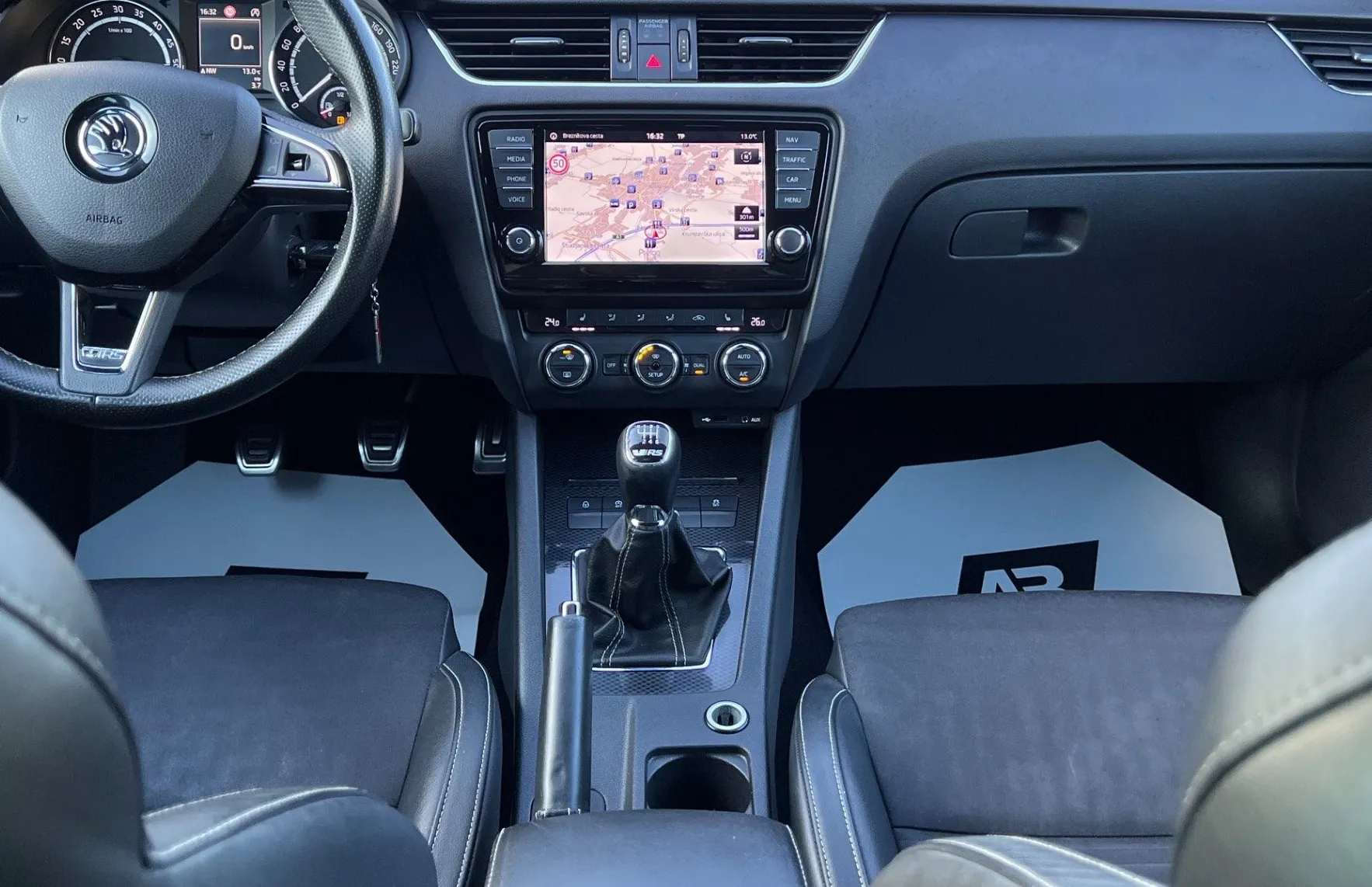 Zunanja slika - Škoda Octavia - 2.0 TDI RS+XENON+NAVI+PDC+KLJUKA... - 12