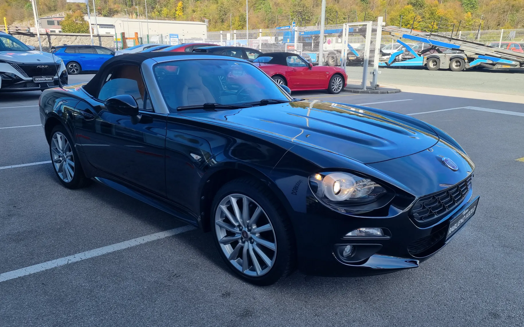 Zunanja slika - Fiat 124 - Spider 1.4 Multiair Turbo Lusso - KOT NOV - SAMO 8.938km - 4