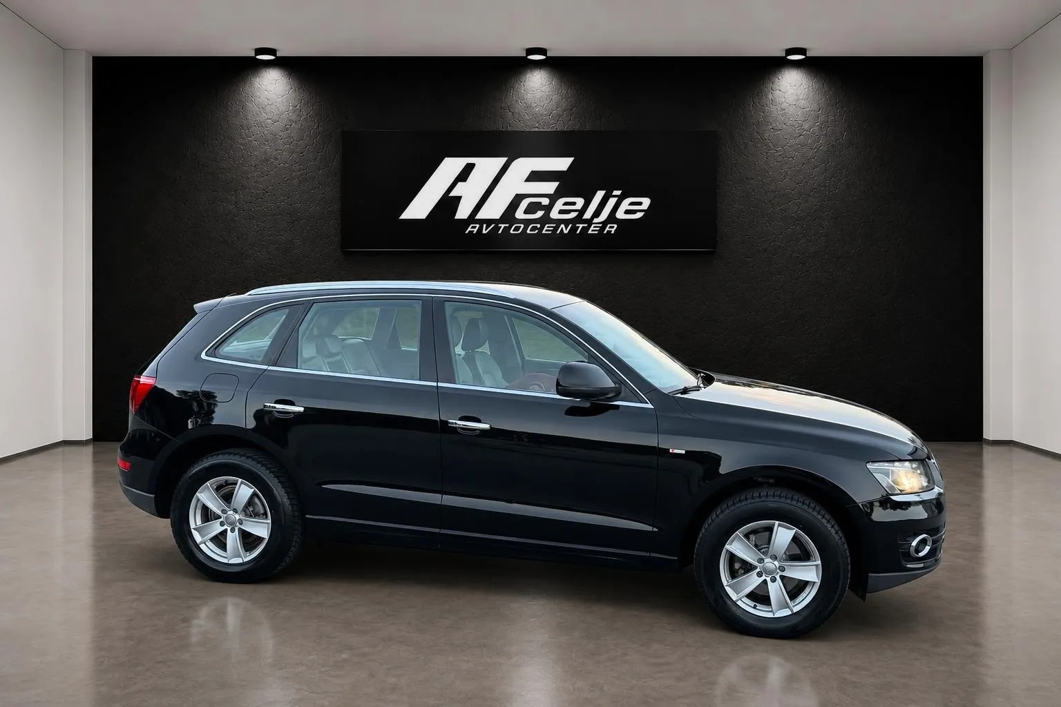 Zunanja slika - Audi Q5 - 2.0 TDI-Q-4X4-S LINE-XENON+LED-USNJE-... - 4