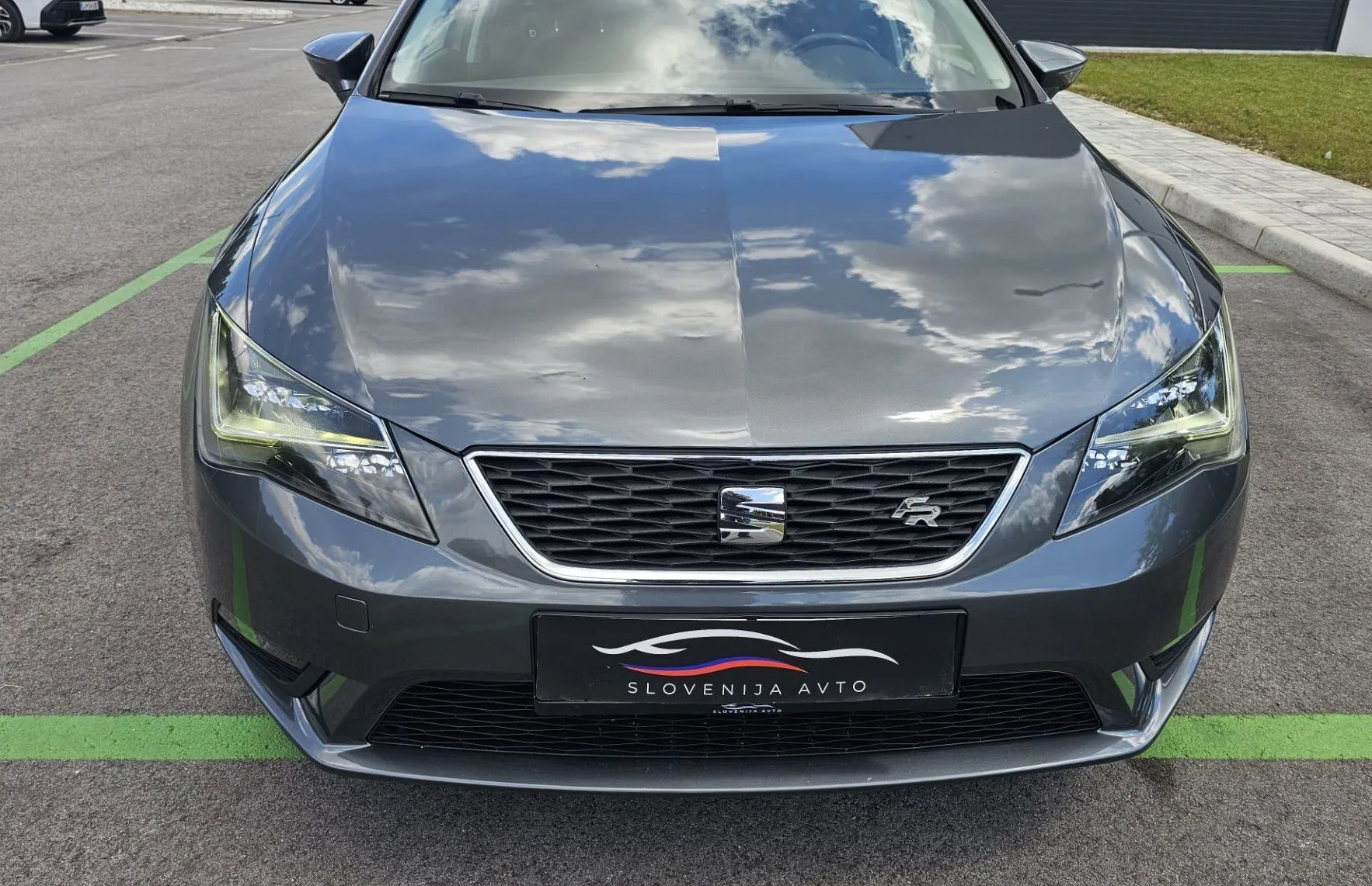 Zunanja slika - Seat Leon - ST 1.6 TDI FR Start Stop DSG|FulLED|kljuka|PDC|nav - 2