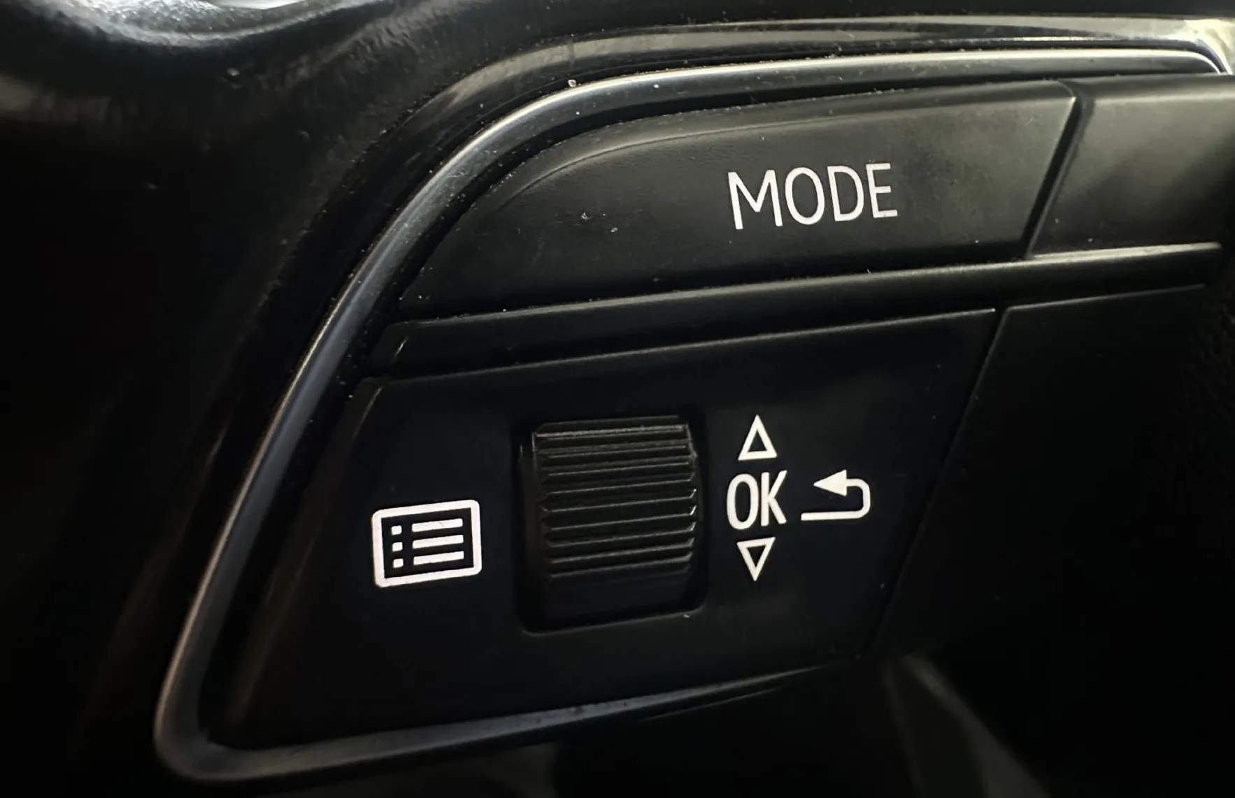 Zunanja slika - Audi A4 - 30 TDI Business line 2.0 TDI.KAMERA.NAVI.LED - 12