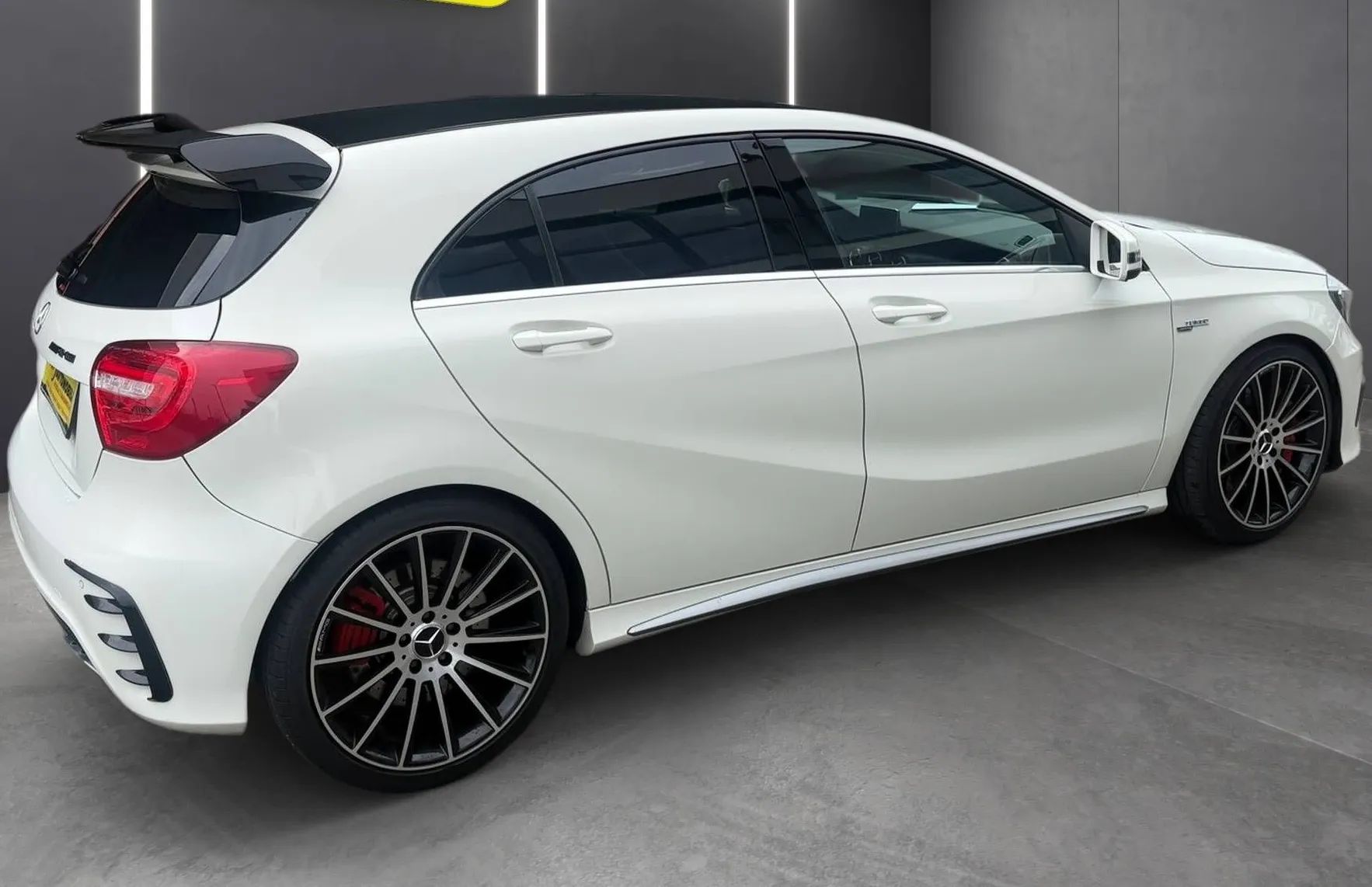 Zunanja slika - Mercedes-Benz A-Razred - 45 AMG 4MATIC XENON NAVI PDC TEM ŠPORTNI IZPUH - 9