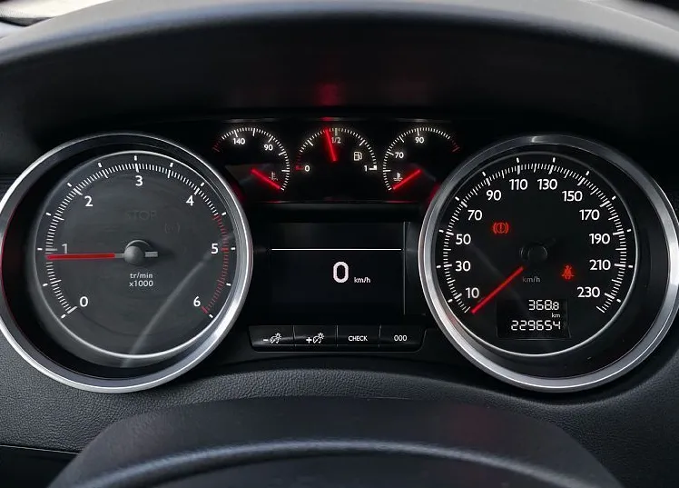 Zunanja slika - Peugeot 508 - Active 2.0HDi FACELIFT LED•TEMP•PDC-SENZORJI•17C - 9
