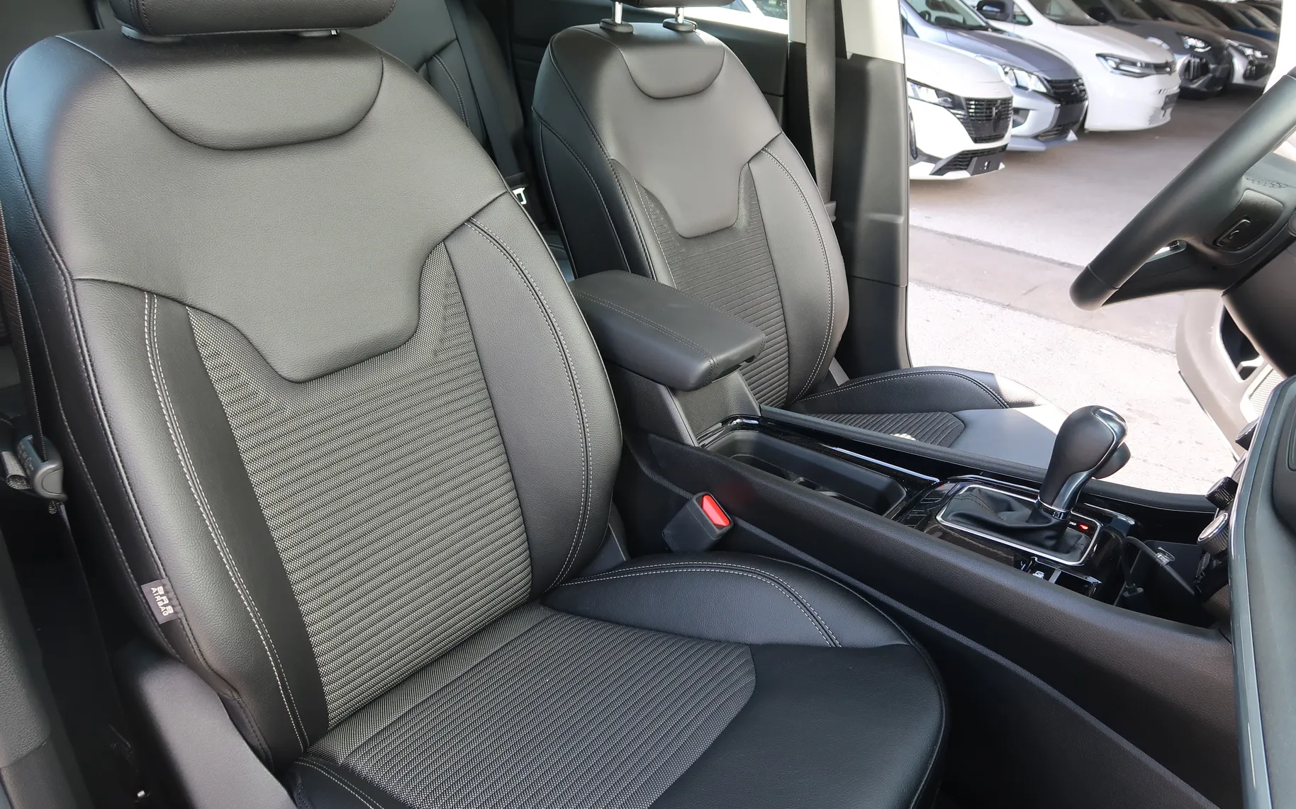 Zunanja slika - Jeep Compass - 1.5 T4 DCT7 e-Hybrid 96kW Summit - 8