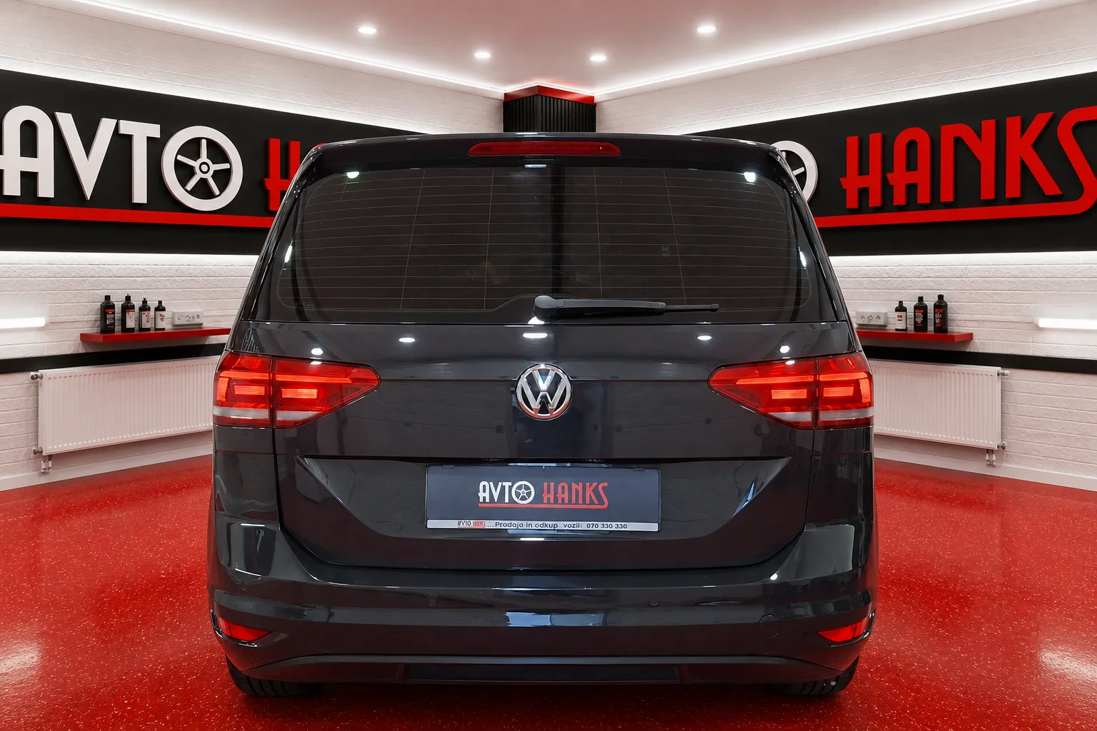 Notranja slika - VW Touran - 1.2 TSI BMT Comfortline.1.LASNIK.SLO VOZILO... - 10