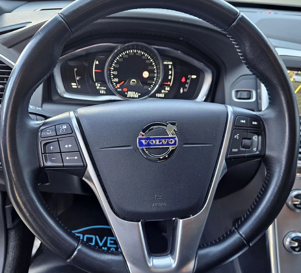 Zunanja slika - Volvo XC60 - D4 AUT. SIGNATURE +Xenon+ACC+Kamera +Pano+Usnje... - 14
