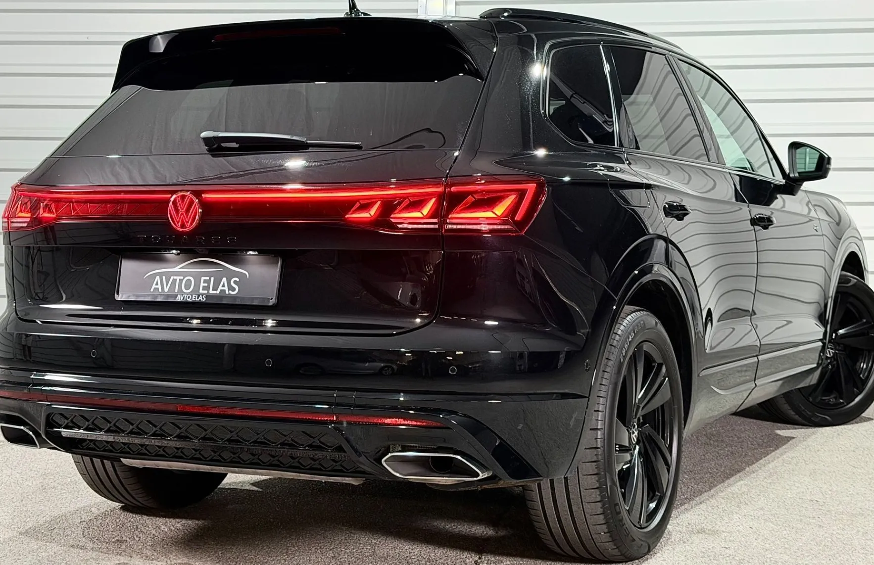 Zunanja slika - Volkswagen Touareg - 4MOTION V6 TDI BMT R-Line - ZRAČNO - KAMERA - 6