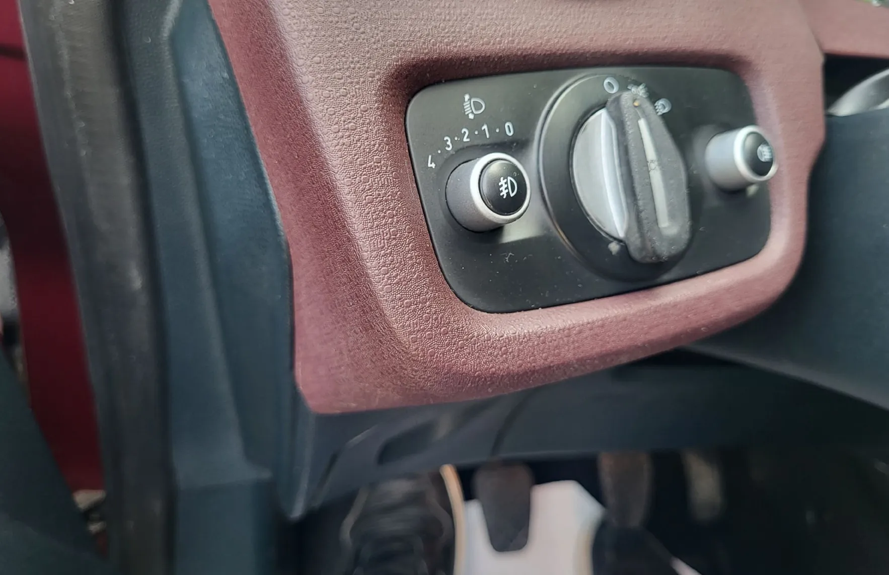Zunanja slika - Ford Fiesta - 1.4 16V slo-1last-acc-tempomat-el.paket-servisiran - 15