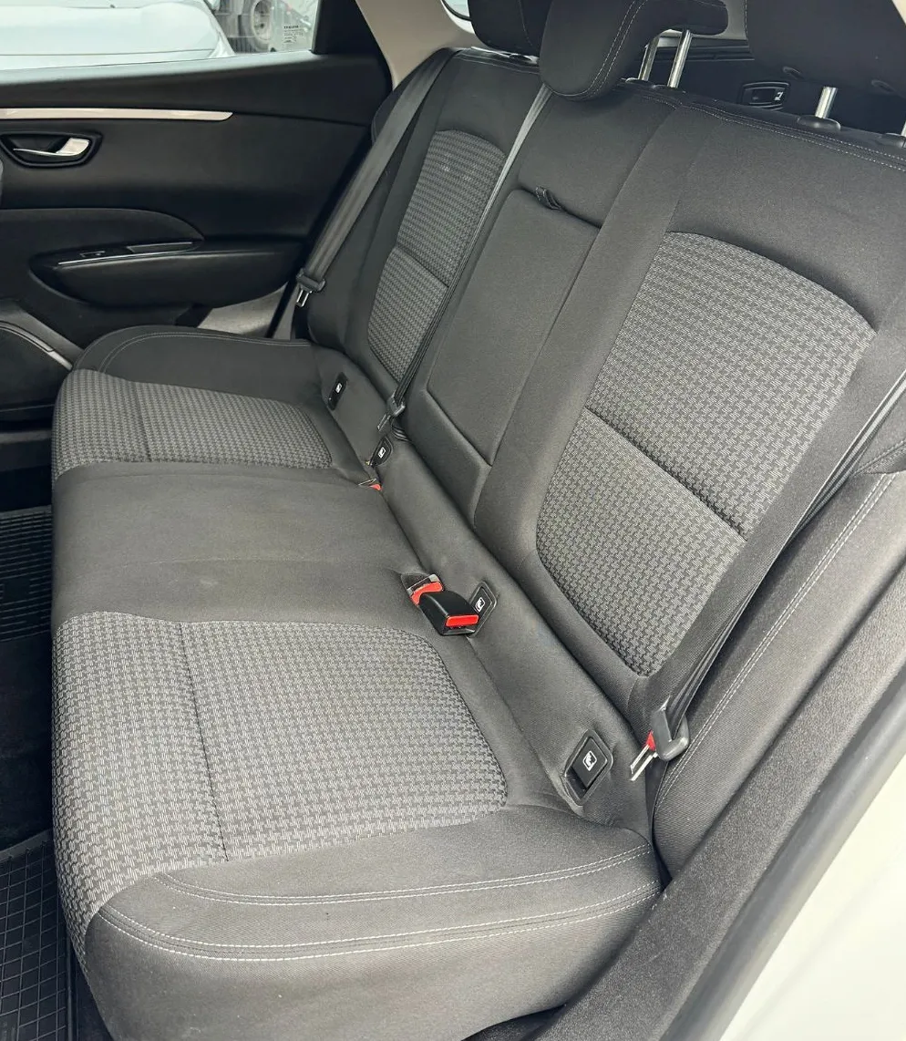Zunanja slika - Renault Talisman - 1.6dCi Aut Led Ambient Navi Temp KREDITBREZ POLOGA - 19