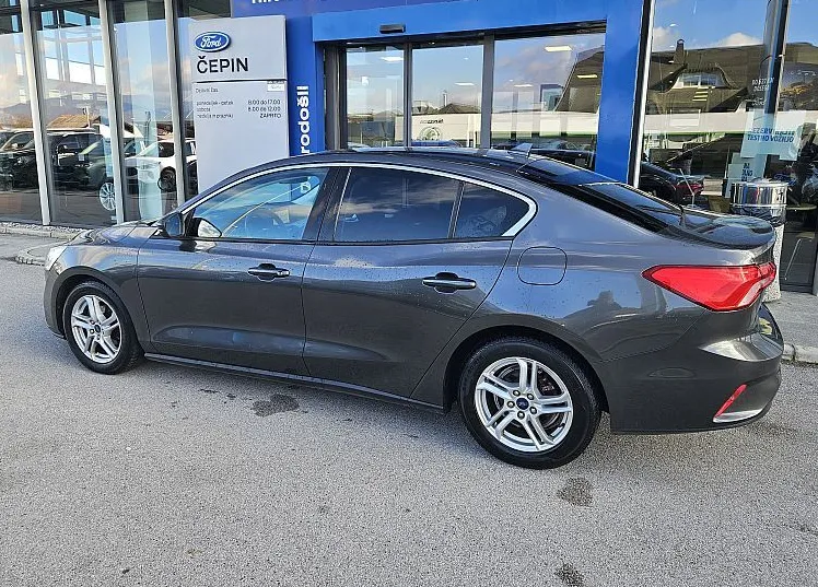 Zunanja slika - Ford Focus - Trend Edition 1.0 EcoBoost 1.last. SLO redni serv. - 10