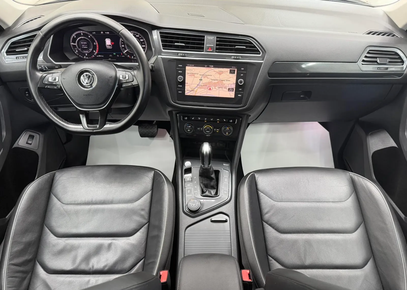 Zunanja slika - Volkswagen Tiguan - 2,0 TDI BMT Highline DSG 4MOTION - 5