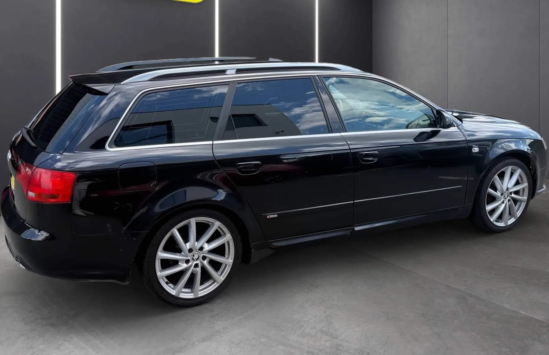 Zunanja slika - Audi A4 - Avant 2.0 TDI QUATTRO S-LINE SLOVENSKI TEMPOMAT ... - 9