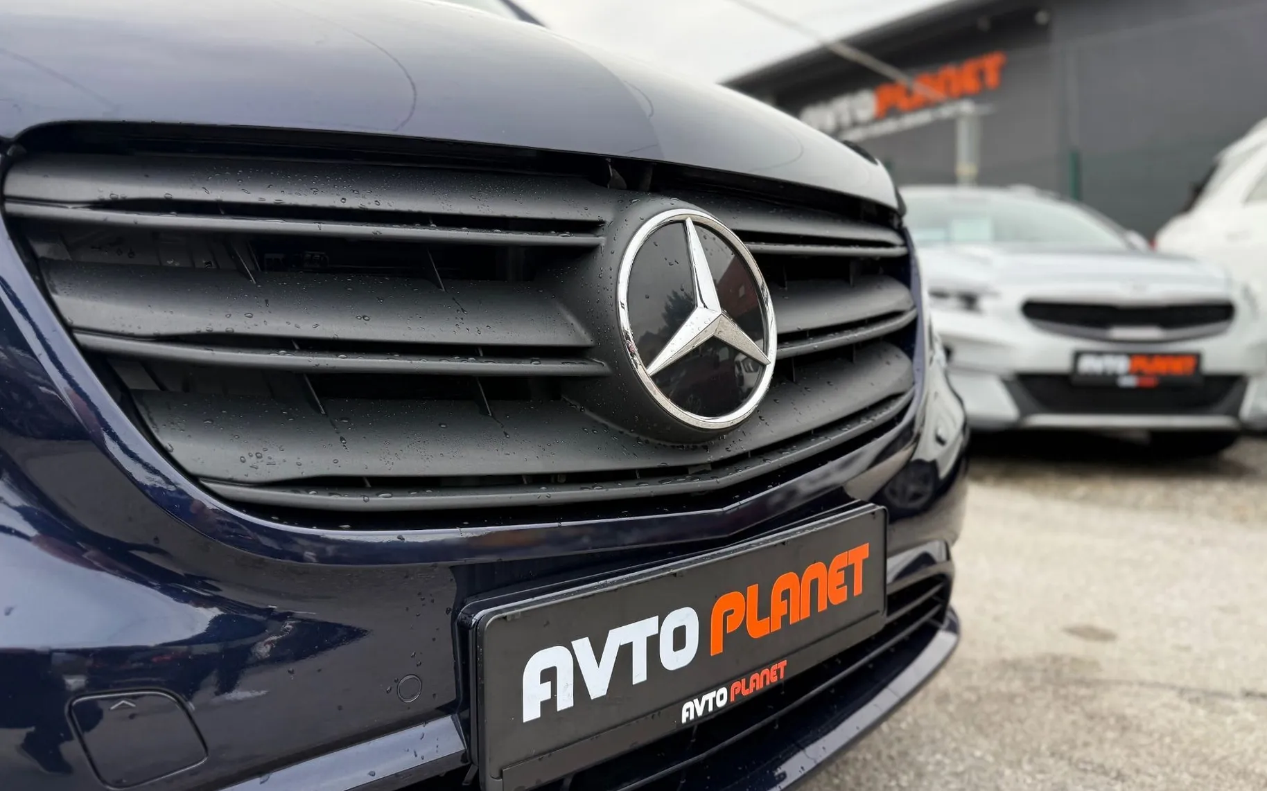 Zunanja slika - Mercedes-Benz Vito - Compact Mixto 114 CDI AUT. FULL LED NAVI 5 SED. - 10