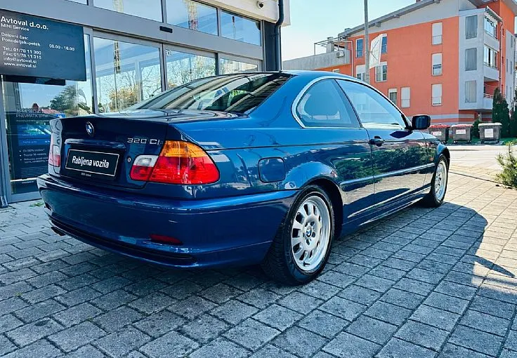 Zunanja slika - BMW serija 3 Coupe: - 320 Ci - 3