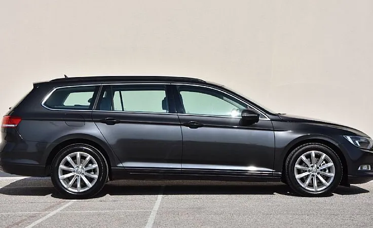 Zunanja slika - Volkswagen Passat - Variant 2.0 TDI Comfortline DSG-RADAR-SENZORJI-KREDIT - 2