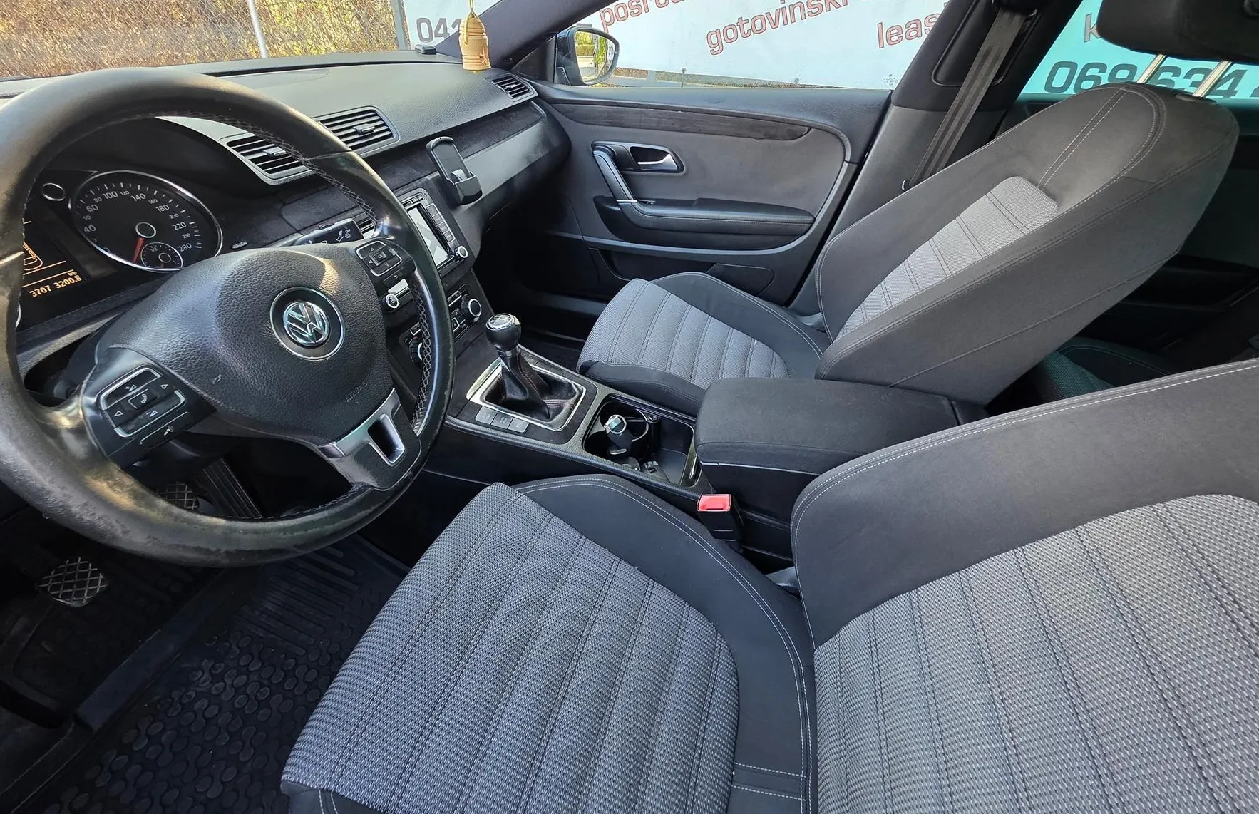 Zunanja slika - Volkswagen Passat - 2.0 TDI CC R-LINE BI-XENON-PANORAMA-ALU PLATIŠČA - 11