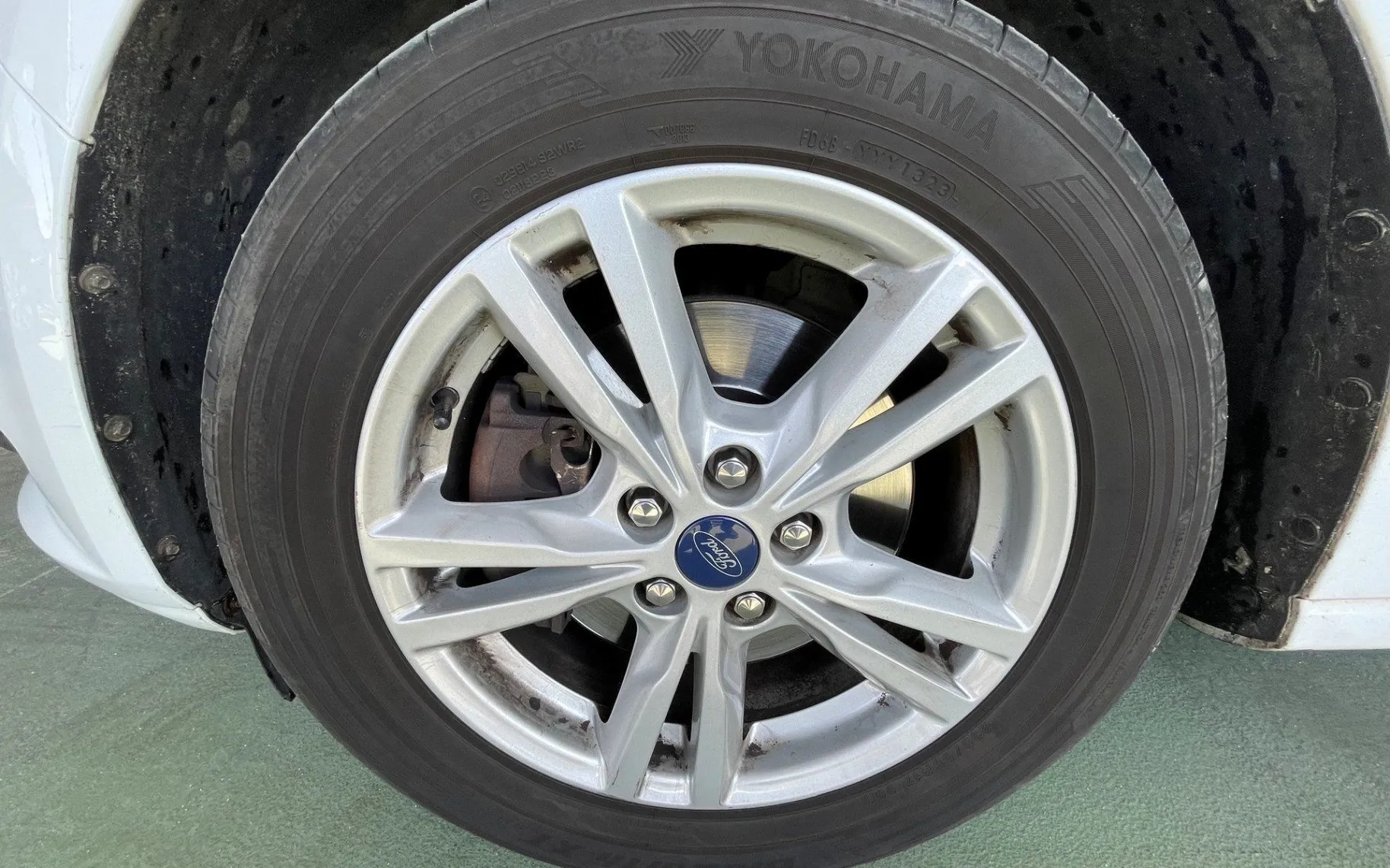 Zunanja slika - Ford S-MAX - 2.0 TDCi  Powershift NAVI.PDC.KAMERA.OGR.SEDEŽ - 8