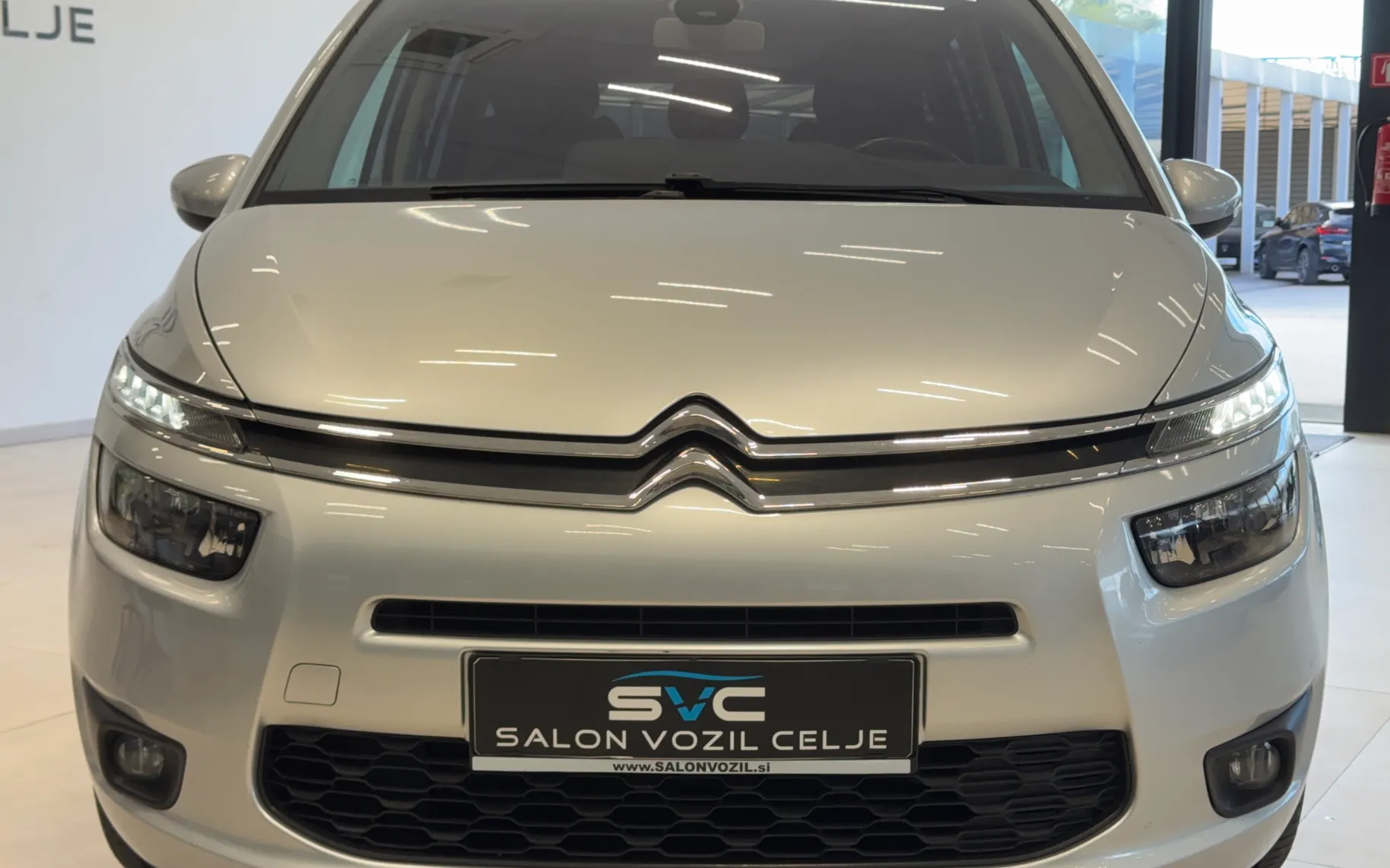 Zunanja slika - Citroën C4 - 1.6HDI-AUT-LED-NAVI-PDC-F1-OPRAVLJEN-VELIK-SERVIS - 3