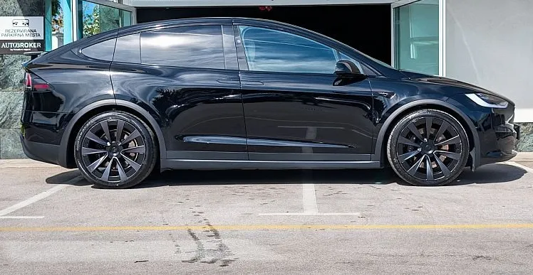 Zunanja slika - Tesla Model X - Plaid All-Wheel Drive Yoke Avtopilot kljuka - 4
