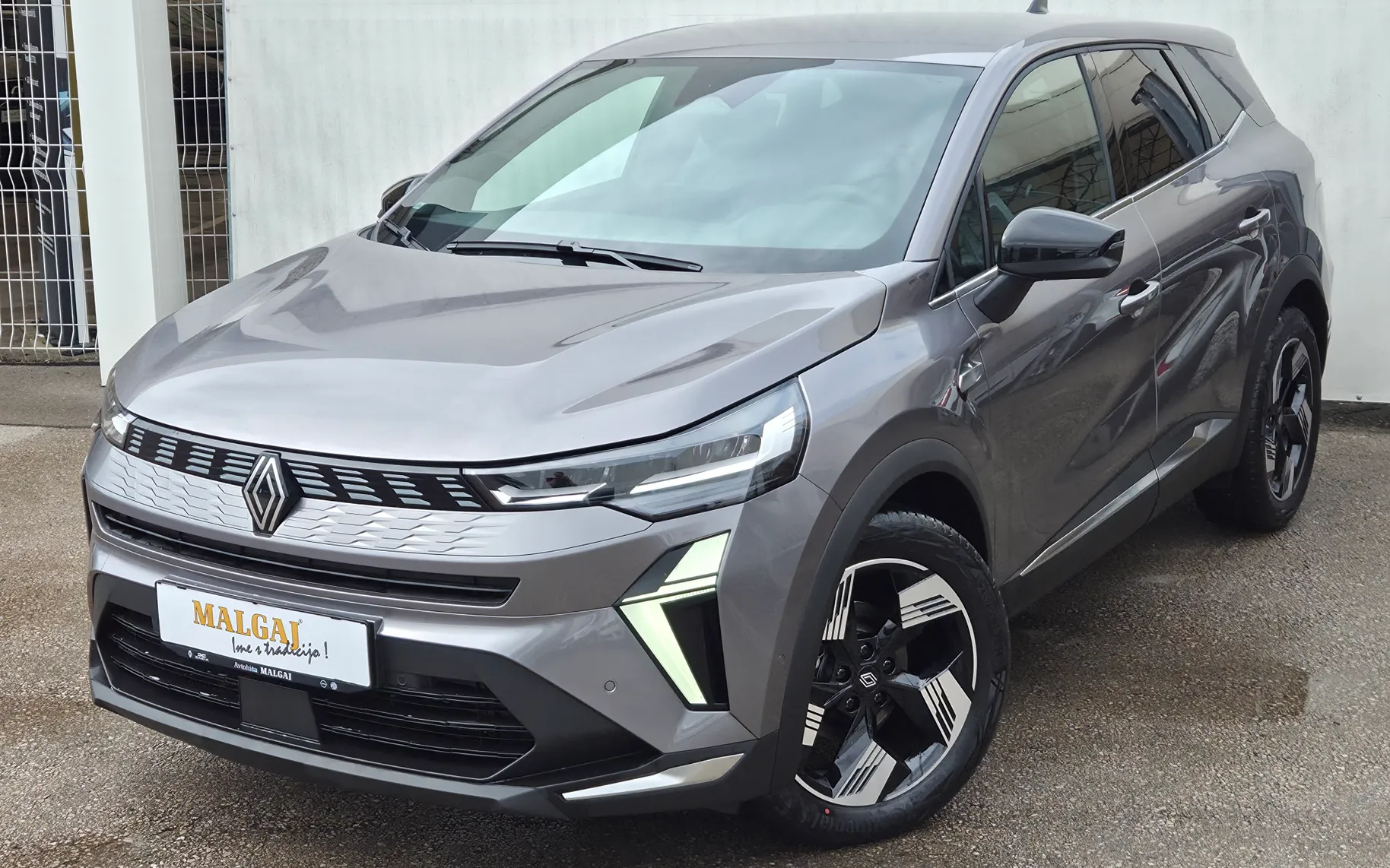 Zunanja slika - Renault Captur - Techno TCe 140 +Varnost in Parkiranje+Zimske gume - 2
