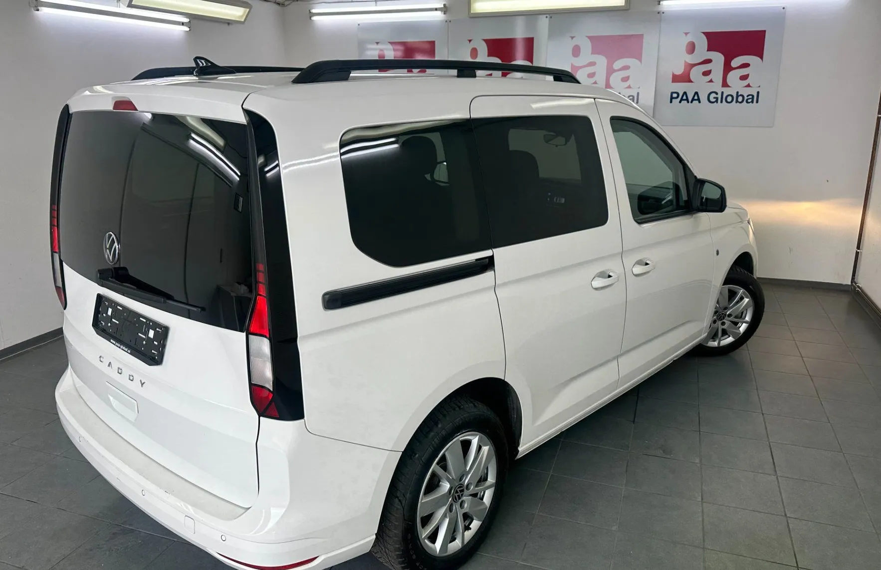 Zunanja slika - Volkswagen Caddy - 2.0 TDI 90KW.NAVI.PDC.2023.TOP.DIZEL - 4