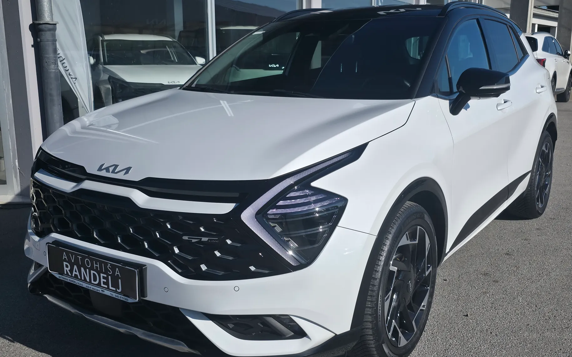 Zunanja slika - KIA Sportage - 2WD 1.6 T-GDI MHEV GT-Line ISG DCT - 1