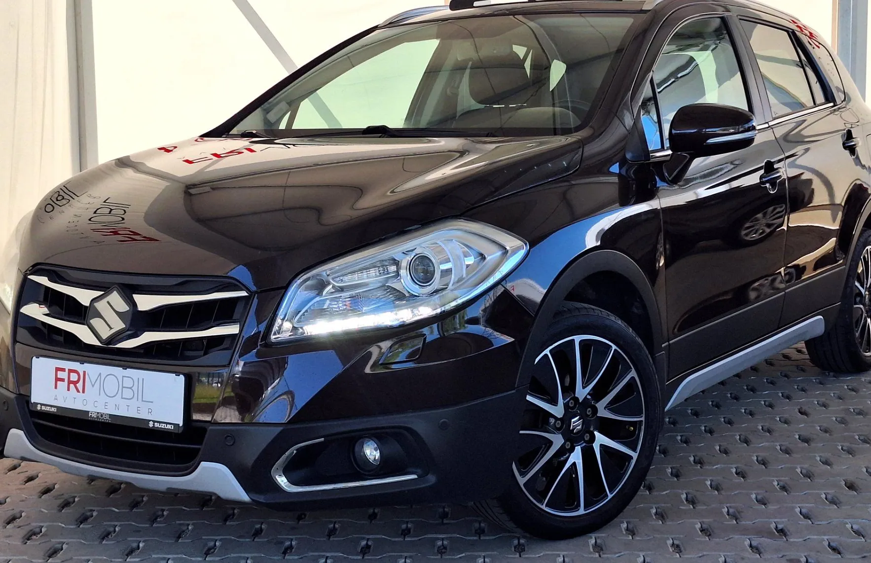 Zunanja slika - Suzuki SX4 S-Cross - AllGrip 1.6 VVT Elegance Top•VL.KLJUKA - 1