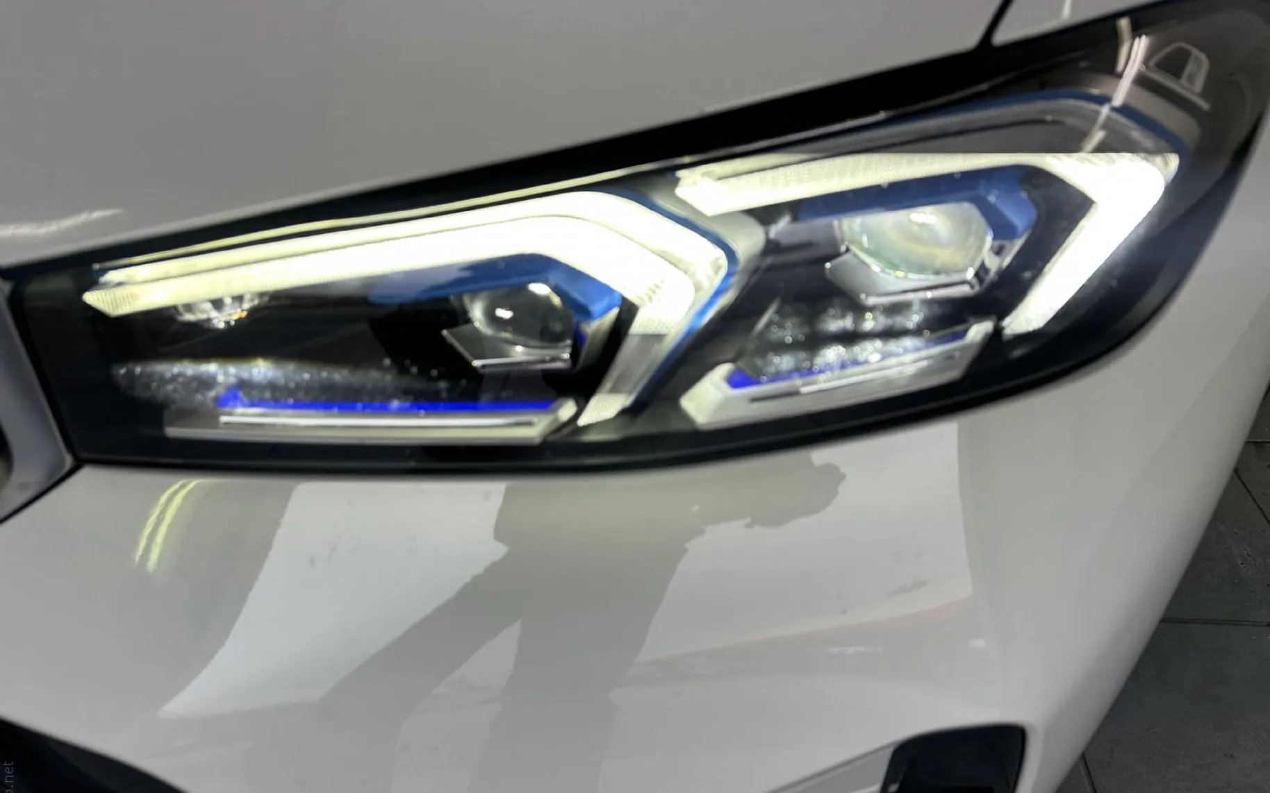 Zunanja slika - BMW Serija 3 - 330d Avt. M paket.KAMERA.USNJE.LED.SAMO 68.000 KM - 2