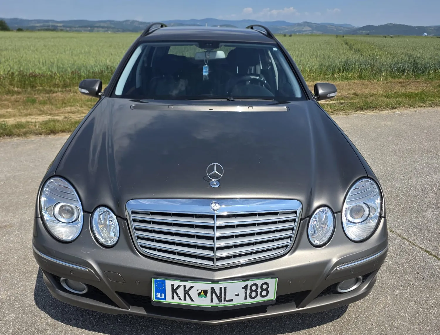 Zunanja slika - Mercedes-Benz E-Razred - 220CDI Avantgarde karavan - 2