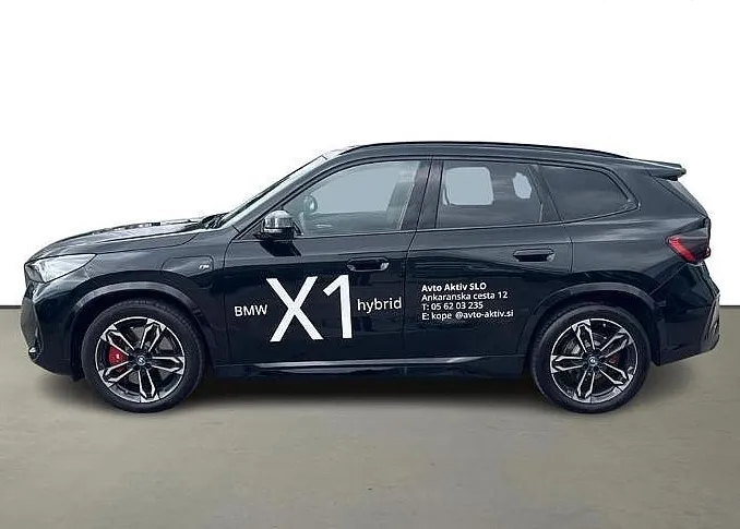 Zunanja slika - BMW X1 - serija :  xDrive30e  AT - 2