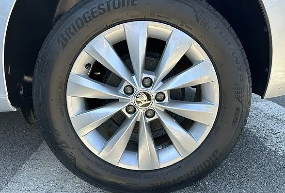 Zunanja slika - Škoda Kamiq - 1.0 TSI Style DSG°°1.Lastnik°°SLO - 5