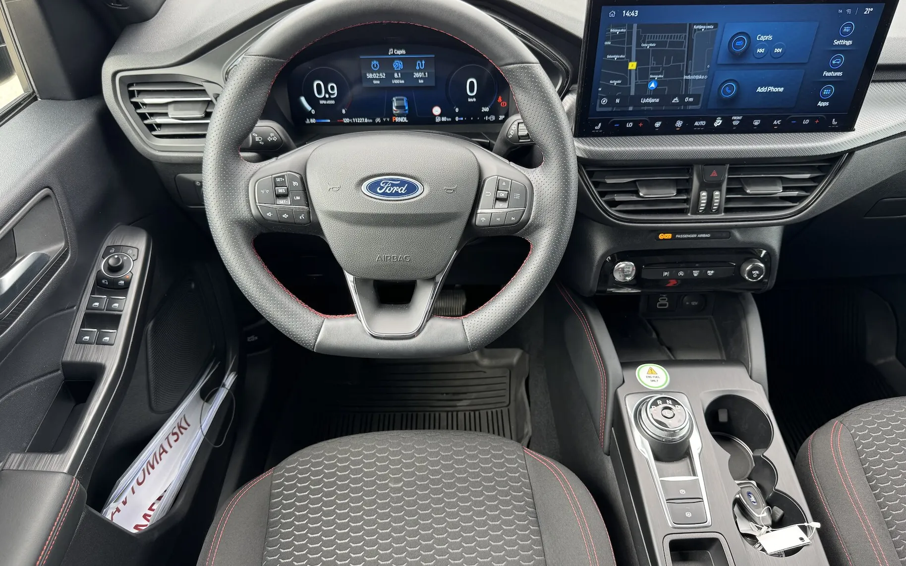 Zunanja slika - Ford Kuga - 1.5 EcoBoost ST-LINE AVT 186KM SLO FULL LED NAVI - 14