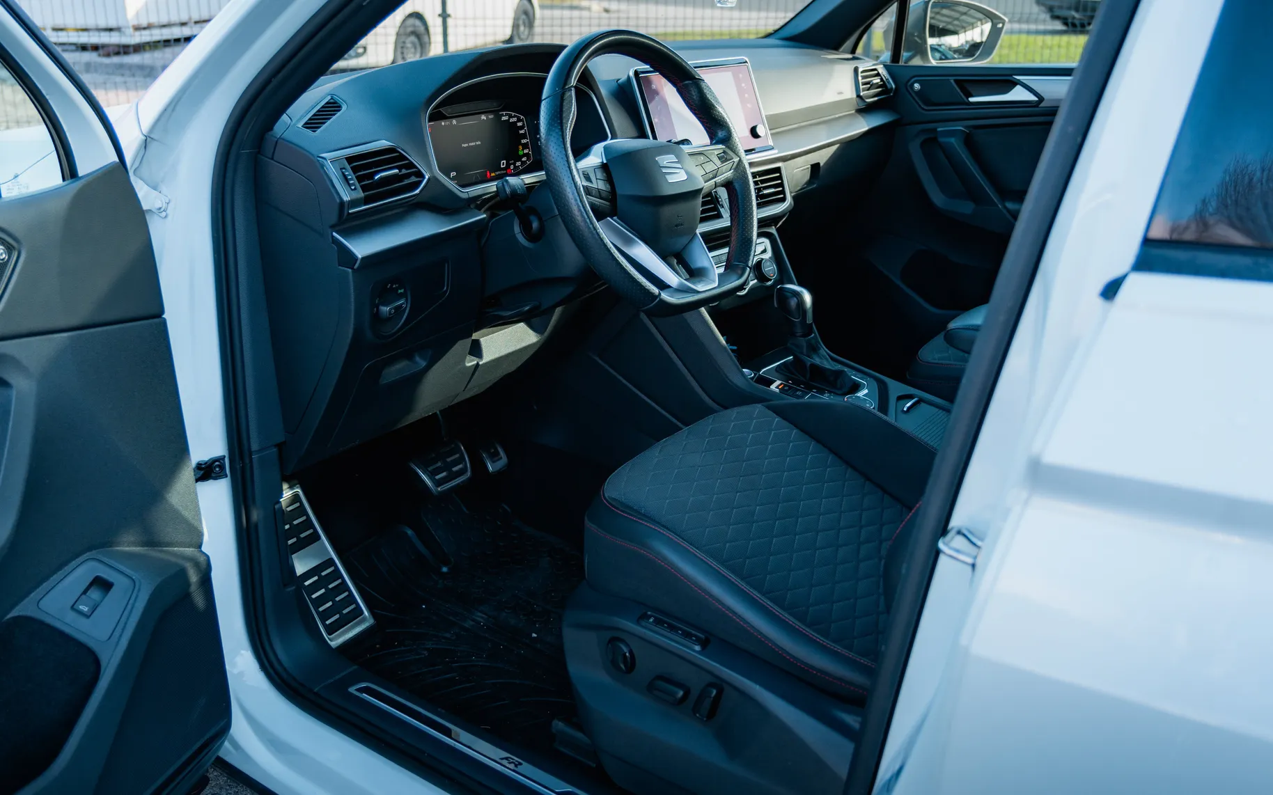 Zunanja slika - Seat Tarraco - 2.0 TDI 140KW FR DSG 4DRIVE | PANORAMA | 360 - 8