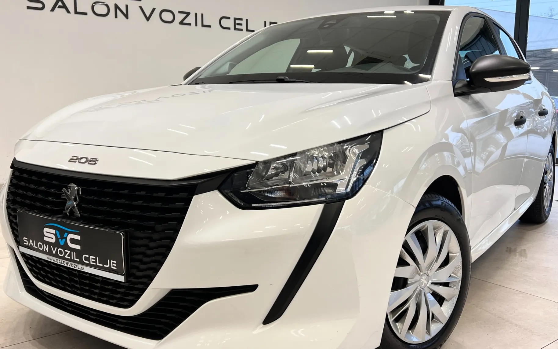Zunanja slika - Peugeot 208 - 1.2-1.LASTNIK-63.000KM-ODLIČEN-OBROK ŽE 95€ - 1