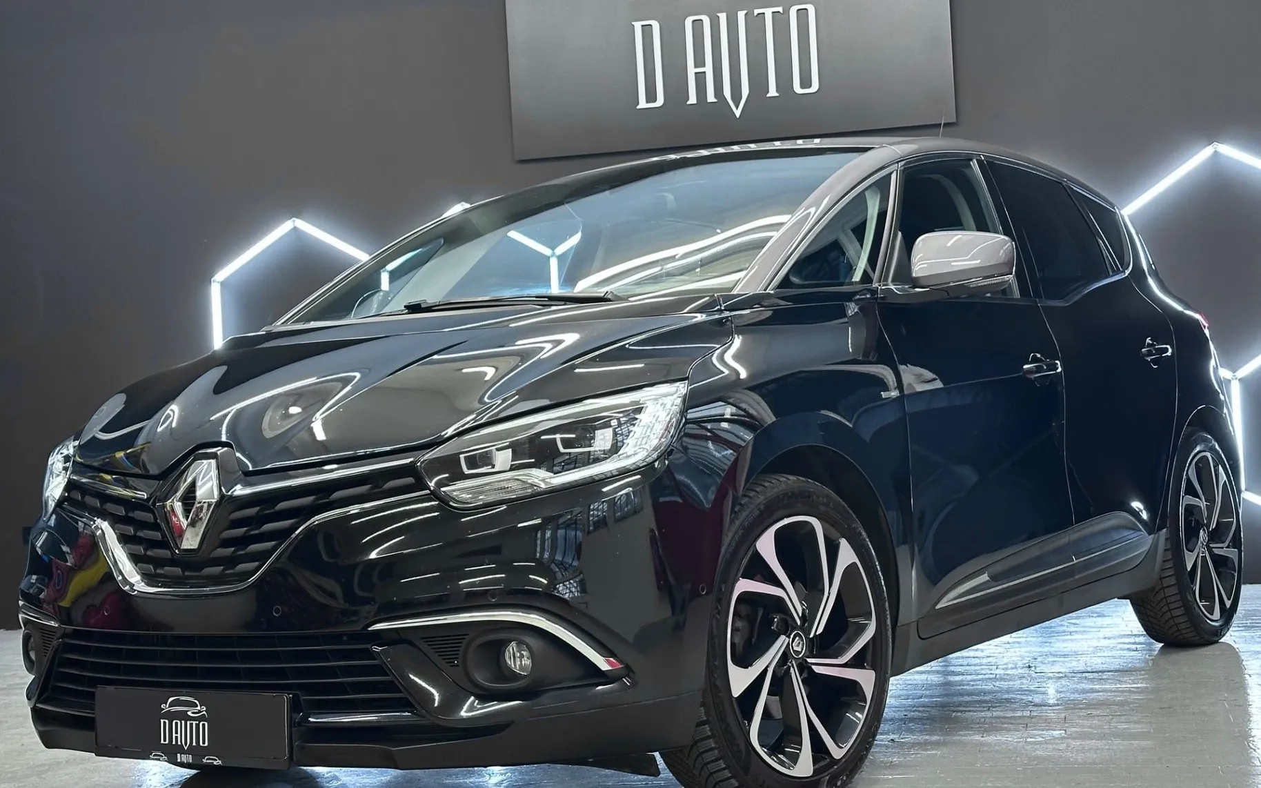 Zunanja slika - Renault Scenic - Scénic dCi 130 Energy Bose-LED-HUD-KAMERA-NAVI-2 - 1