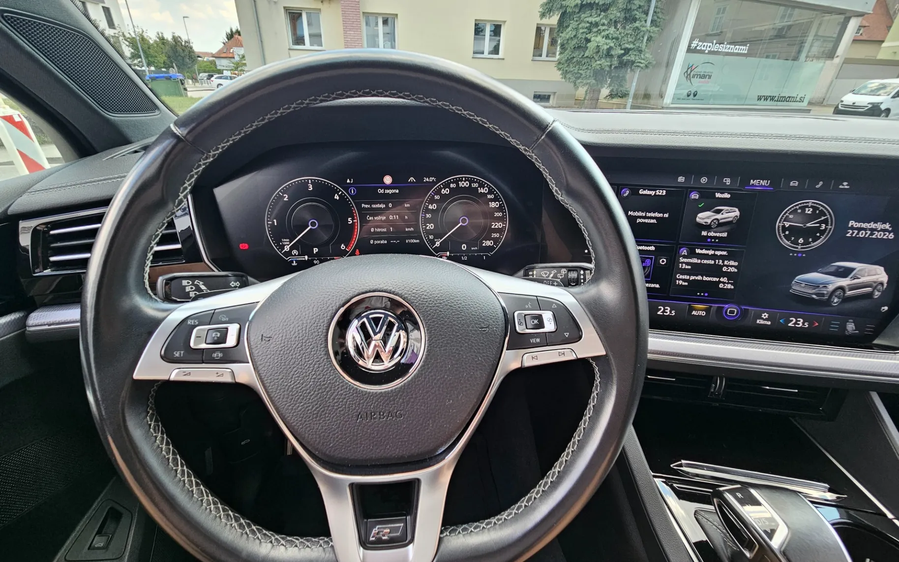 Zunanja slika - Volkswagen Touareg - 4motion V6 TDI BMT R-Line - 9