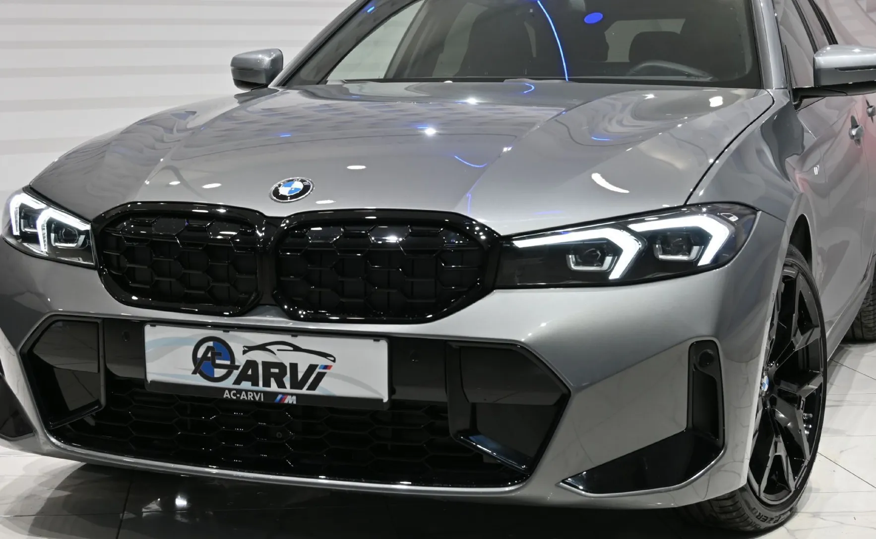 Zunanja slika - BMW Serija 3 - Touring: 320d Touring Avt-M.SPORT-LED-WIDE-KAM-KLJUKA - 3