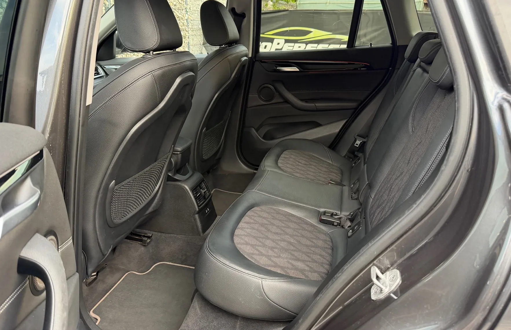 Zunanja slika - BMW X1 - serija : sDrive16d AVT. |SLO|LED|PANO|1. LAST|TEMP| - 16