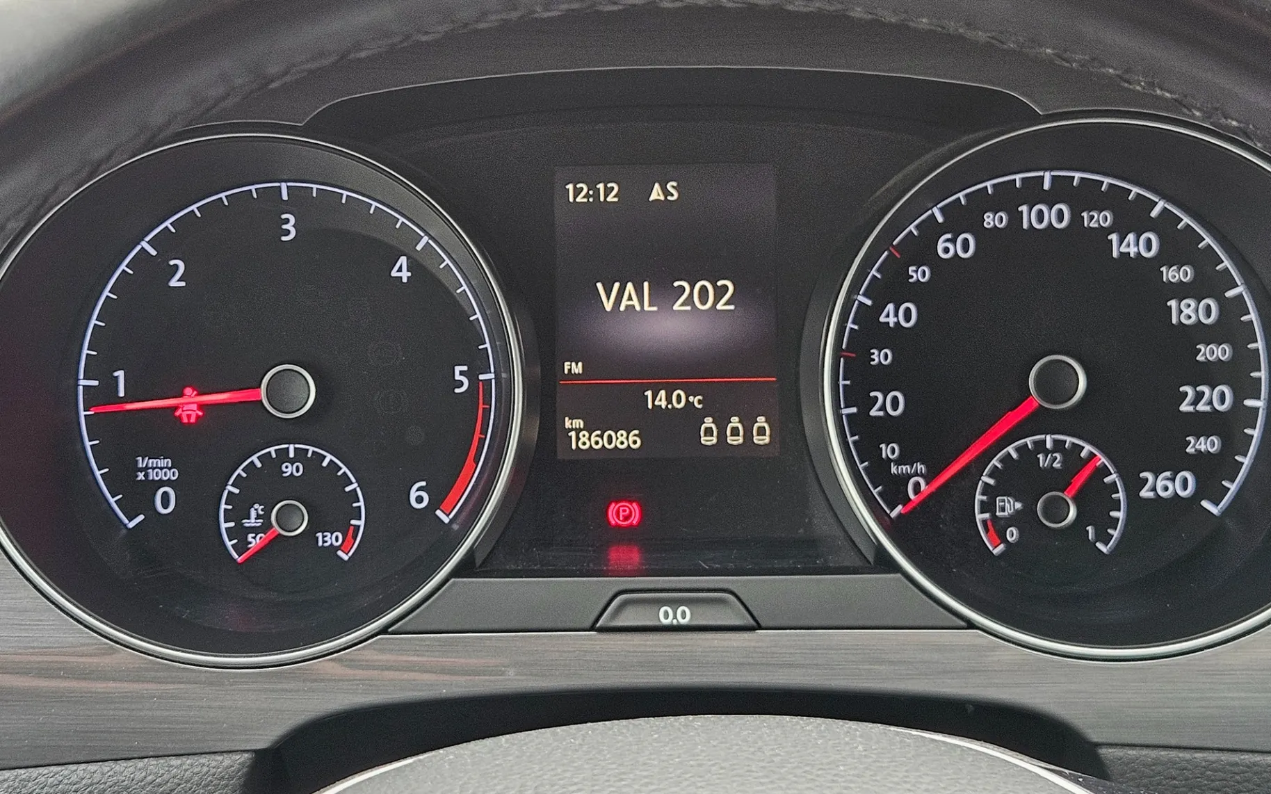 Zunanja slika - VW Golf - 2.0 TDI Comfortline - 12