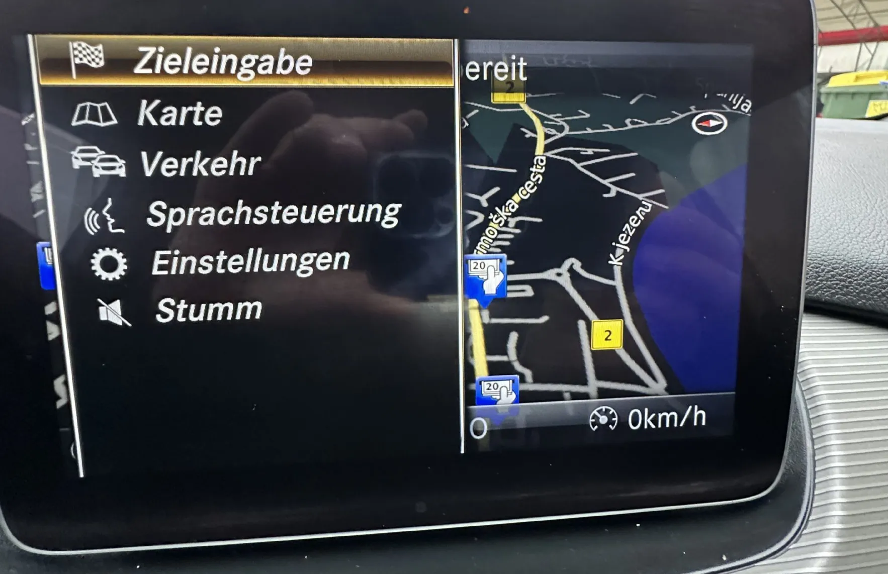 Zunanja slika - Mercedes-Benz B-Razred - B 180 d..NEMŠKI.NAVI.80 KW.SAMO 120.000 KM.DIZEL - 10