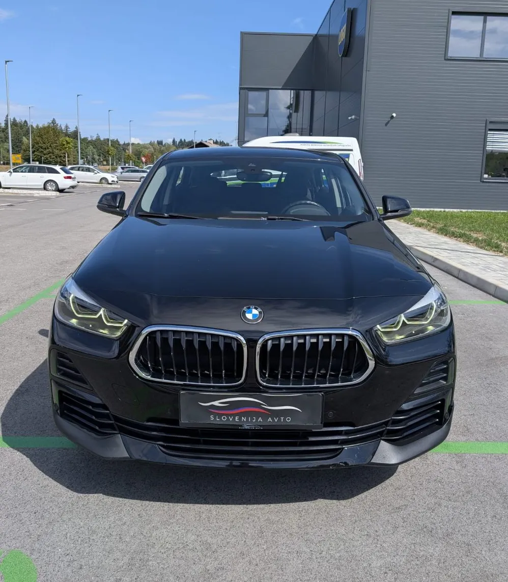 Zunanja slika - BMW X2 - serija : sDrive18d Advantage|FuLED|el.prtljažnik|2xPDC+kamera - 2