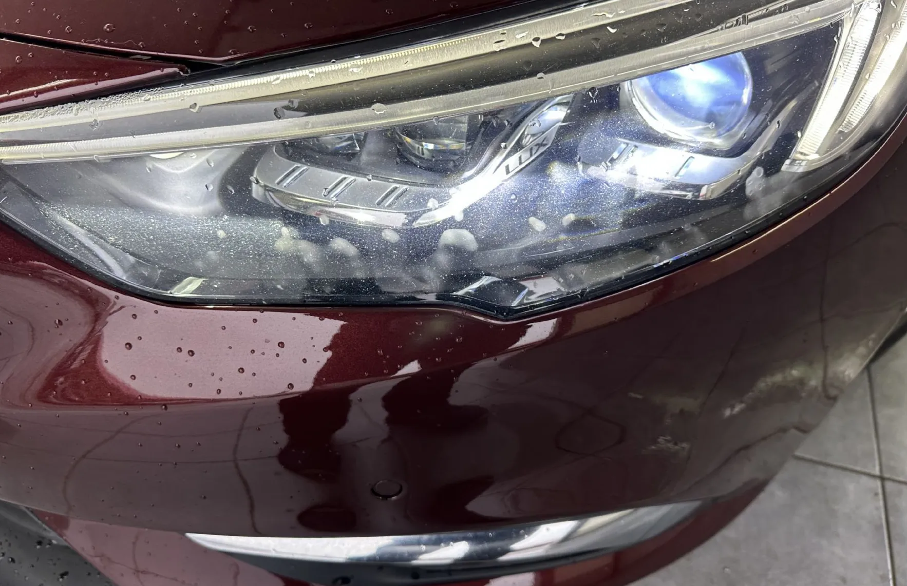 Zunanja slika - Opel Insignia - 2.0 CDTI 154KW INNOVATION 4x4.NEMŠKI+4ALU.USNJE - 4