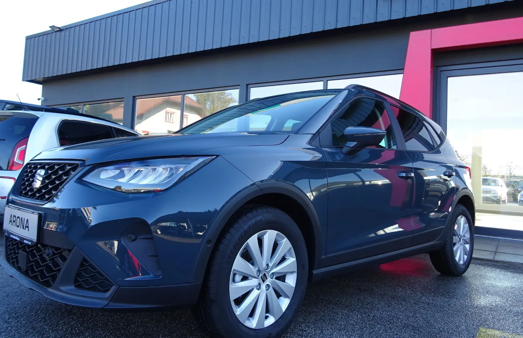 Zunanja slika - Seat Arona - 1.0 TSI DSG 116KM STYLE EDITION - GRETJE SEDEŽEV- - 1