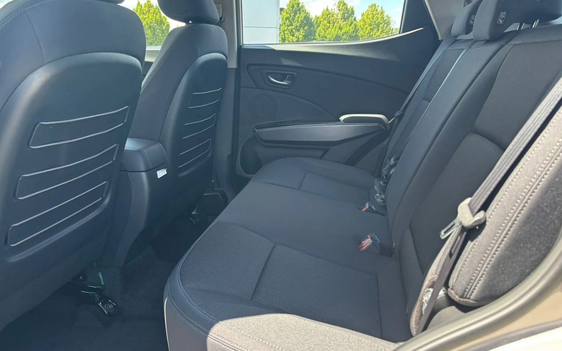 Zunanja slika - KG Mobility Tivoli - 1.5 GDI-T Fresh M T - 8